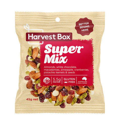 Harvest Box Super Mix, dried fruit & nut with white chocolate 45g